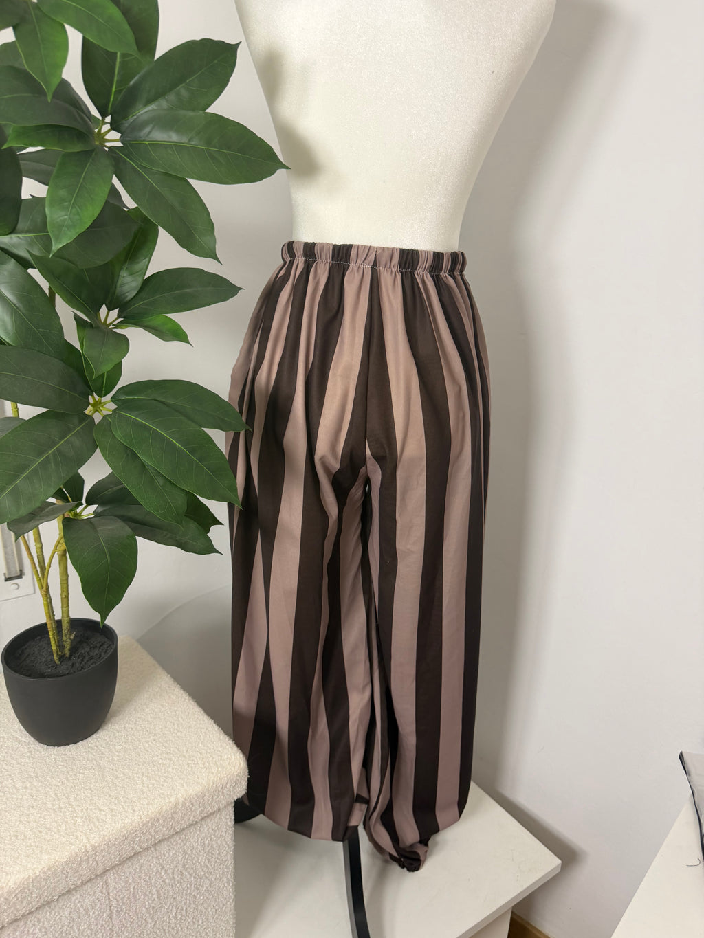 Pantalón rayas